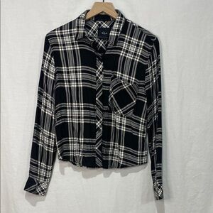 Rails Women's Small Crop button-up - black / white plaid